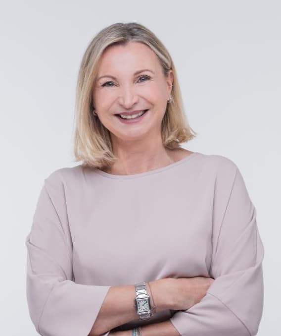 Uschi-Branding-Fotoshooting-Wien-Studio-MATPHOTO-102_cropped
